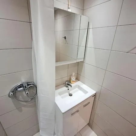 Mini 5 Apartment
